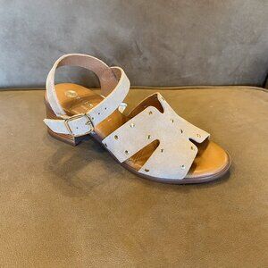 Eric Michael - Natasha Beige - Multiple Sizes (NEW W/ BOX)